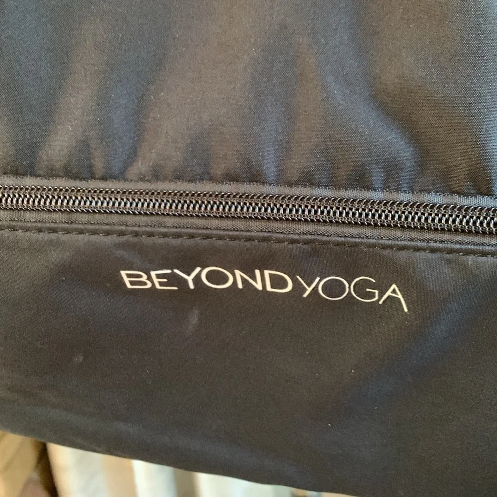 Beyond Yoga black backpack/crossbody bag